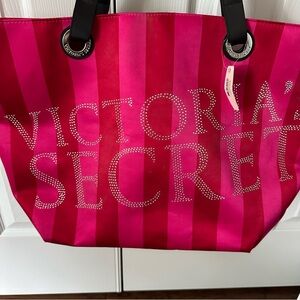 NWT Victoria's Secret Red & Pink Tote Bag w/Black handles, OSFM